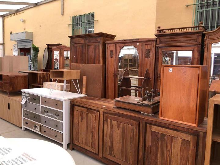 Vente de meubles Courthézon