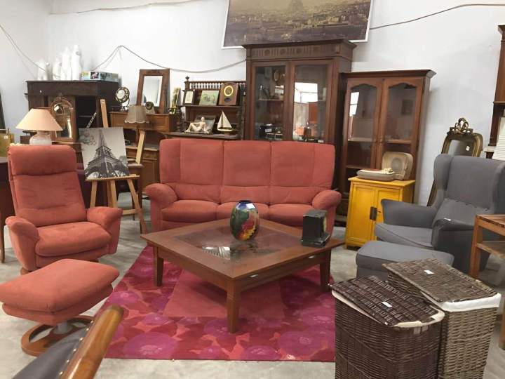 Faites des achats de meubles à des prix accessibles Courthézon