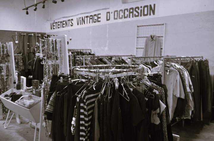 Collecter des vêtements en vue de les revendre Courthézon